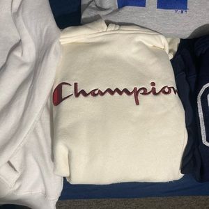 Champion Juniors XL cream pullover hoodie